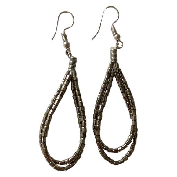 Seed Bead Silver Teardrop Earrings Silver Tone Summer Festival Dangle Sparkly. - Picture 11 of 14